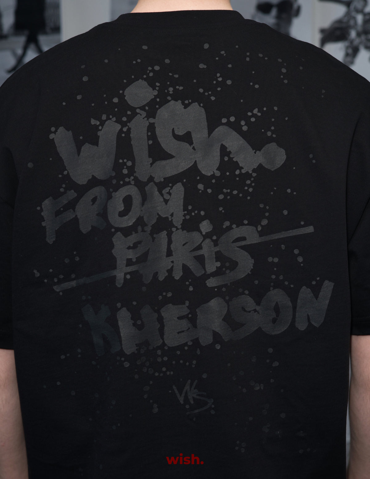T-SHIRT - OBSIDIAN BLACK.