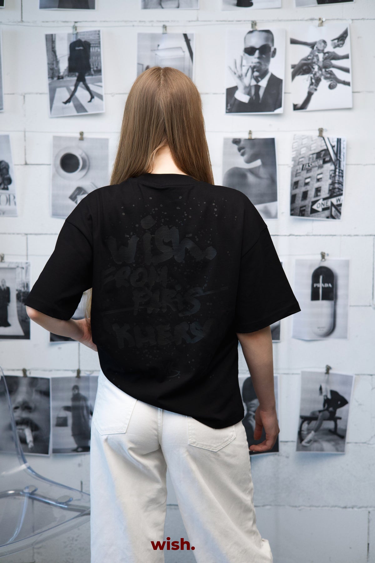 T-SHIRT - OBSIDIAN BLACK.